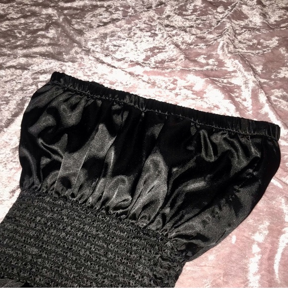 Vtg 90s/Y2K Silky Black Romantic Goth/Going Out Strapless Shorts Romper - Picture 9 of 9